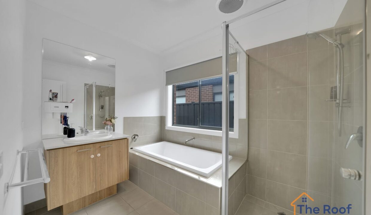 128187942__1733887623-166407-image8