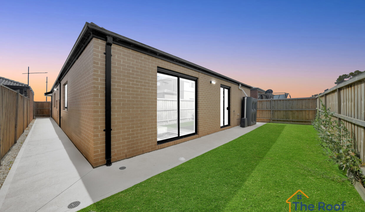 129159013__1734500741-340994-013GRASS