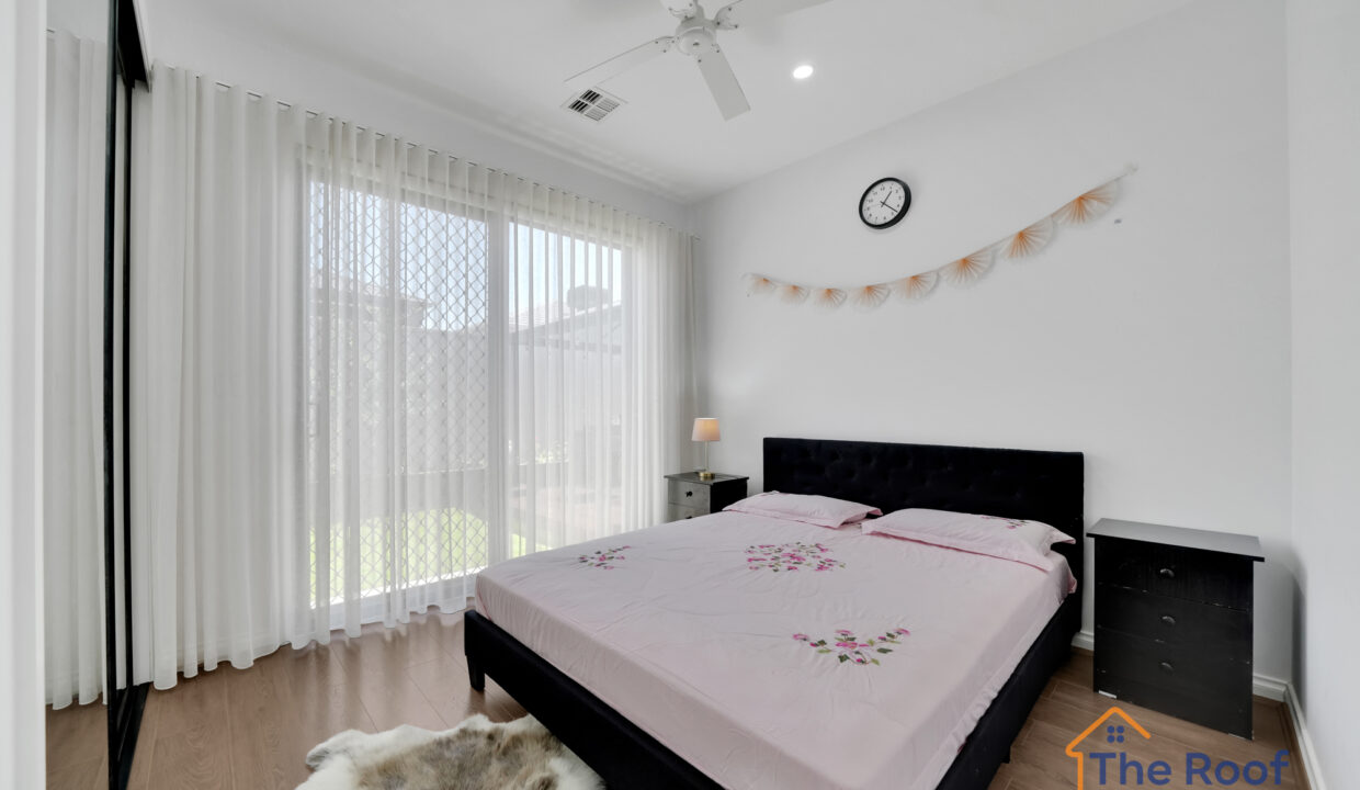 130723116__1736822065-151371-07