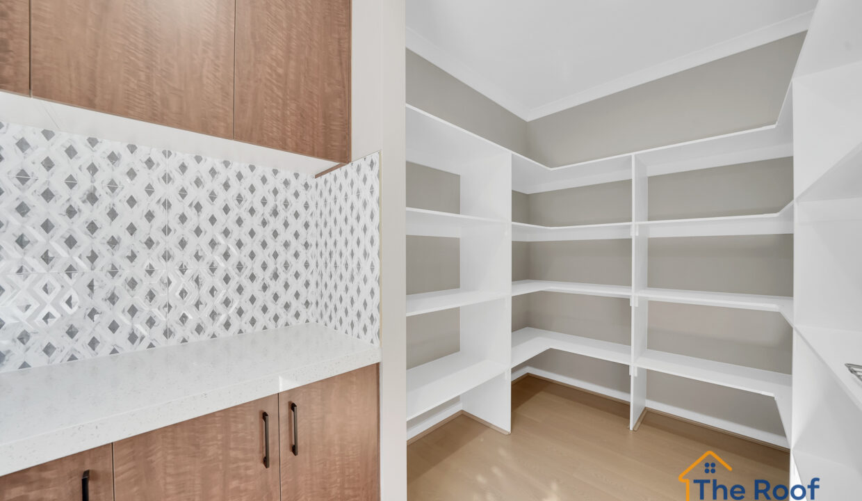 135298468__1739341657-194469-013