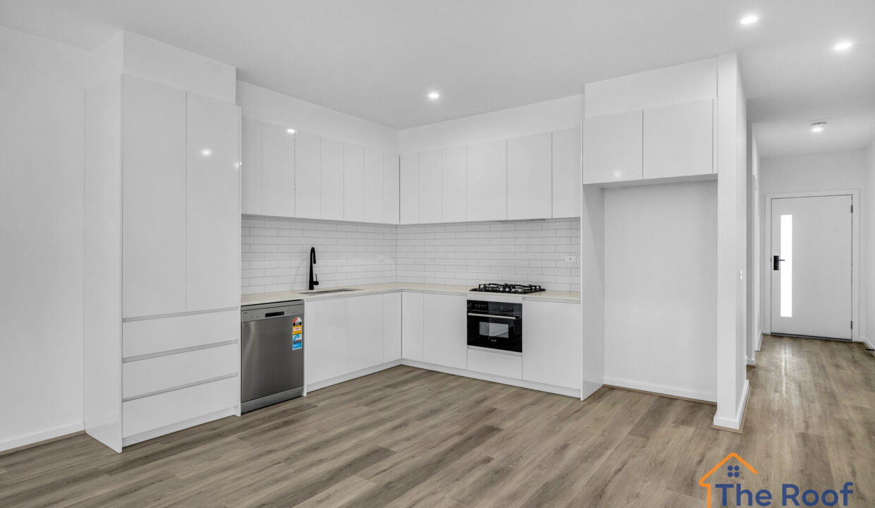 152816189__1750823811-66254-06