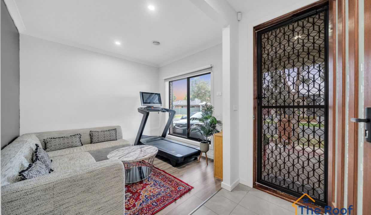 157032406__1753672673-67661-03