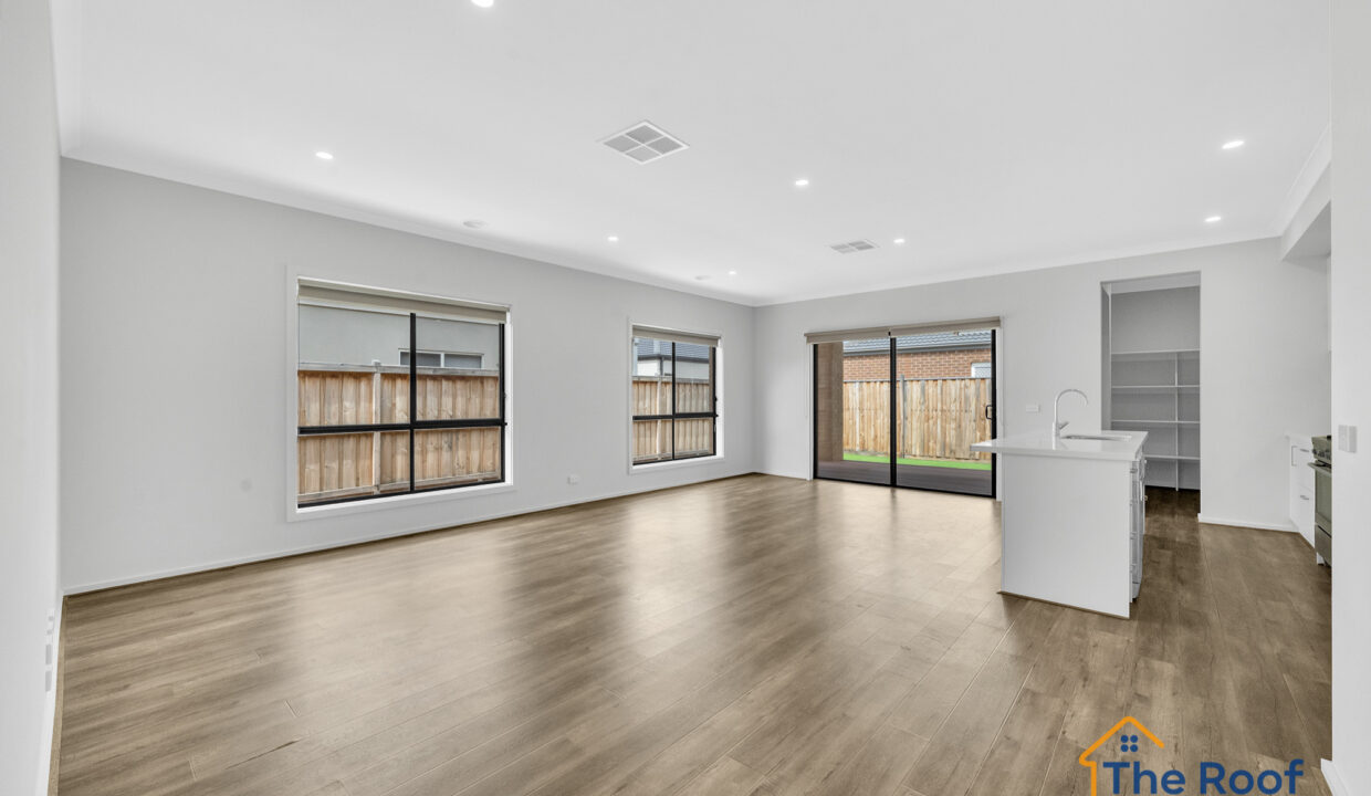 166813379__1759804560-61675-OSMEDIA-8