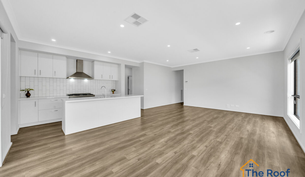 166813389__1759804565-74738-OSMEDIA-10