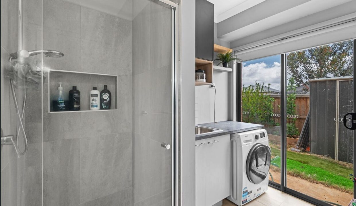 166855245__1759817301-96659-image19