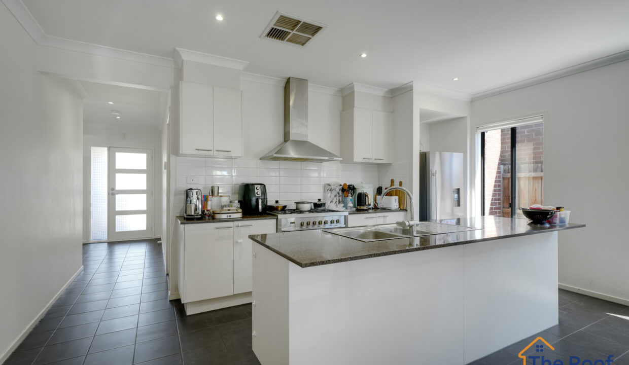 138320485__1741153483-181111-05