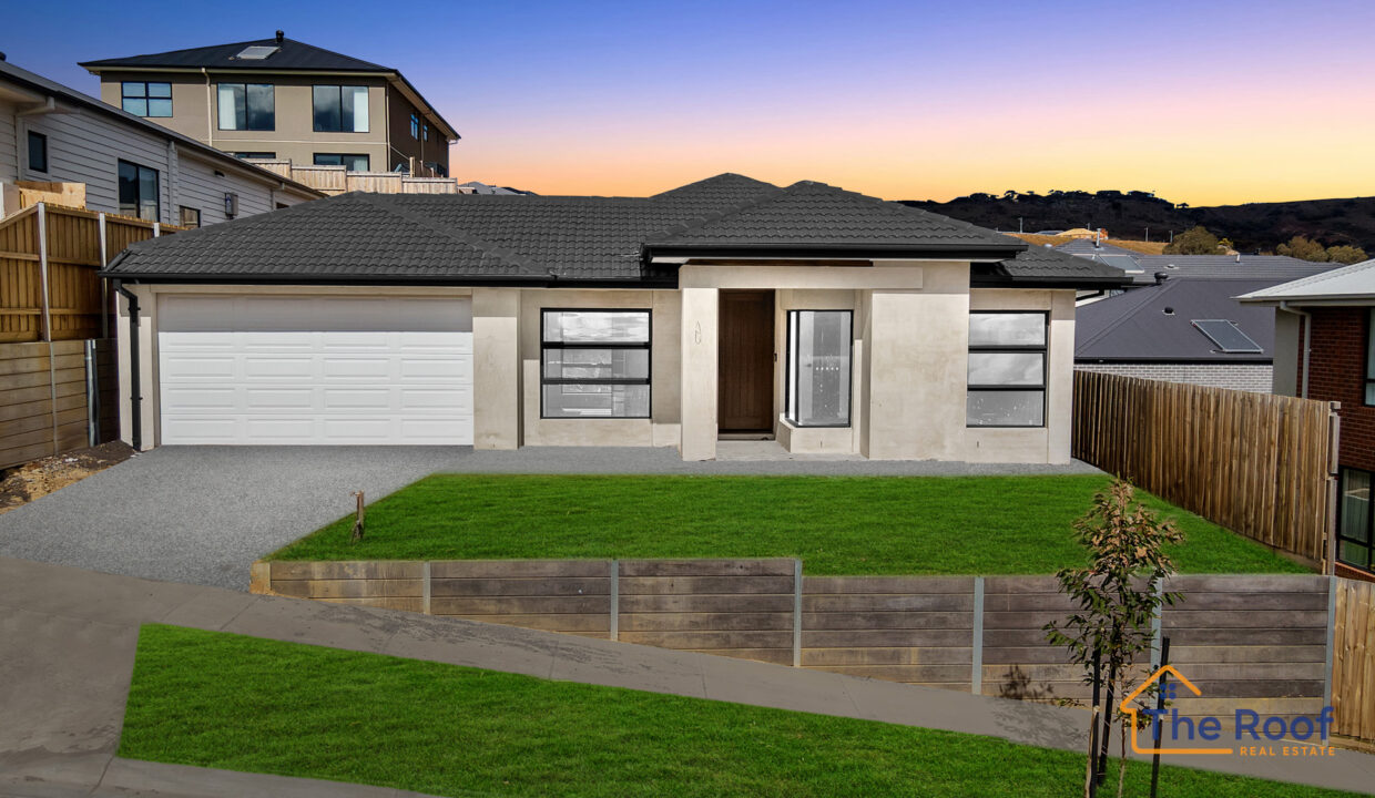 161944511__1756867374-67092-OSMEDIA-1GRASS