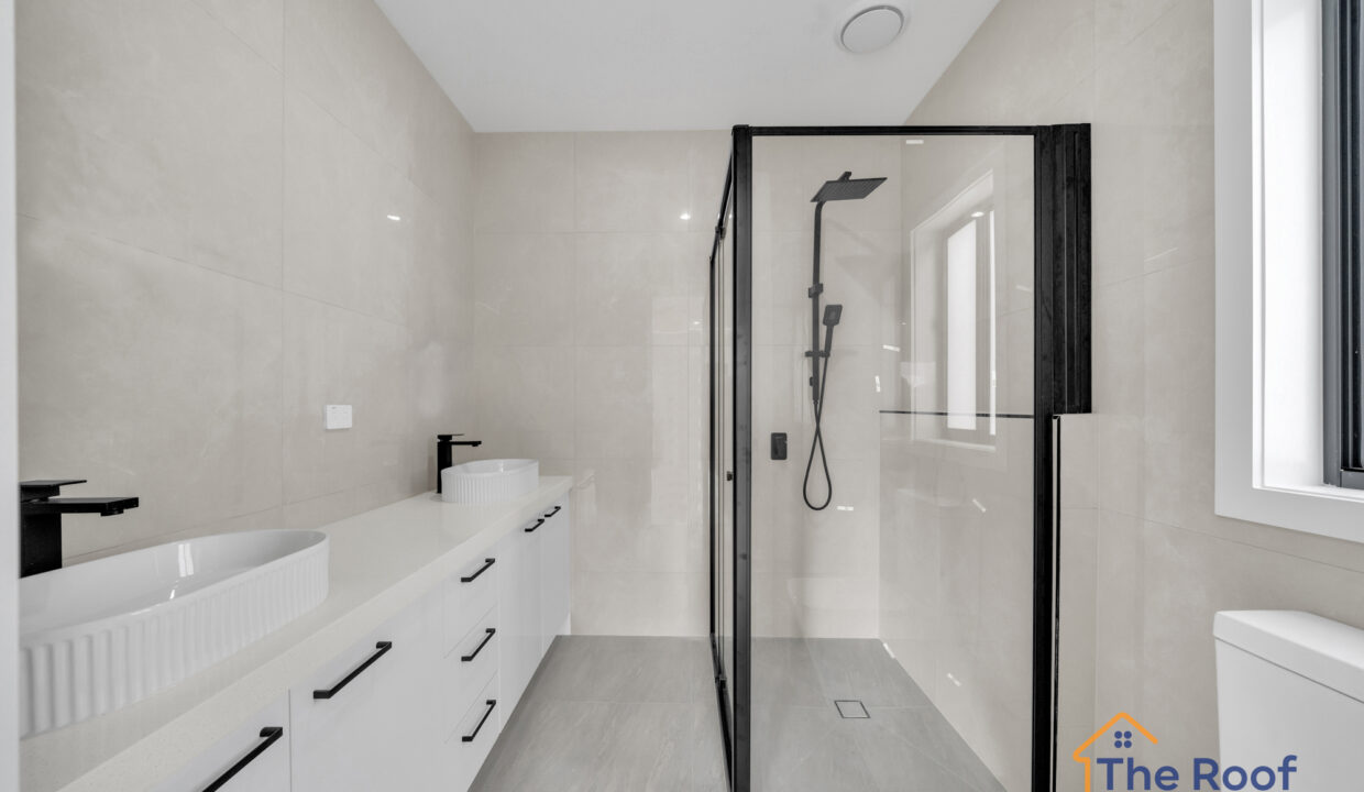 161944514__1756867379-55722-OSMEDIA-3