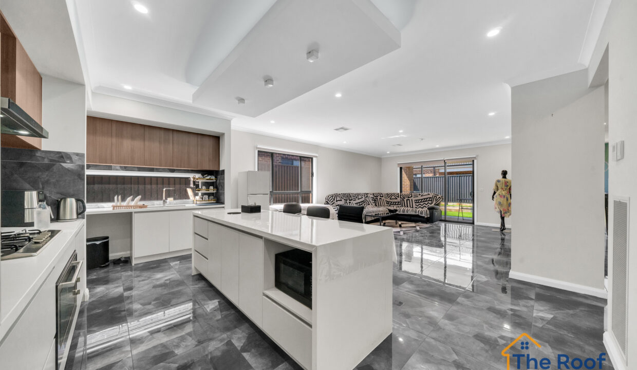 183035574__1768790292-72033-OSMEDIA-72