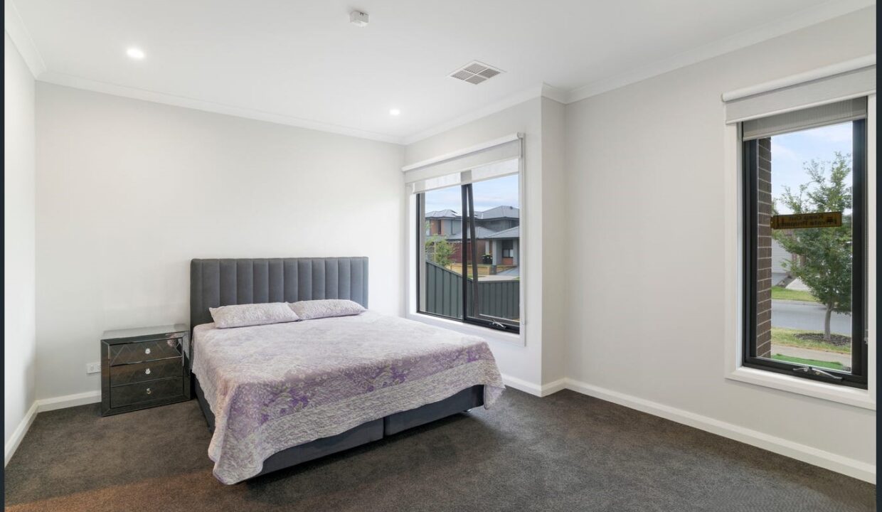 183036017__1768790375-72187-image21