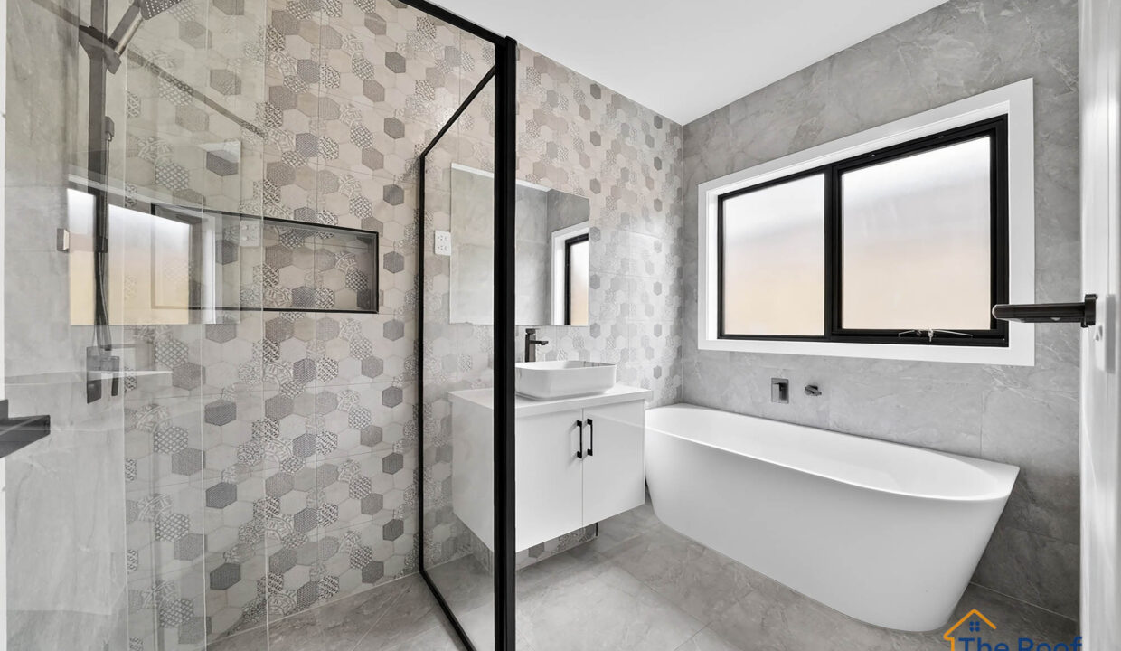 186599925__1770782240-84317-66BshelterbeltTheRoof-Day-7