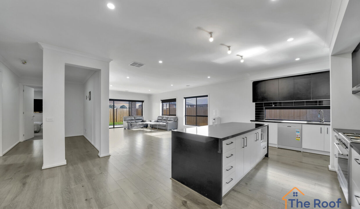 194633054__1774853279-117394-015