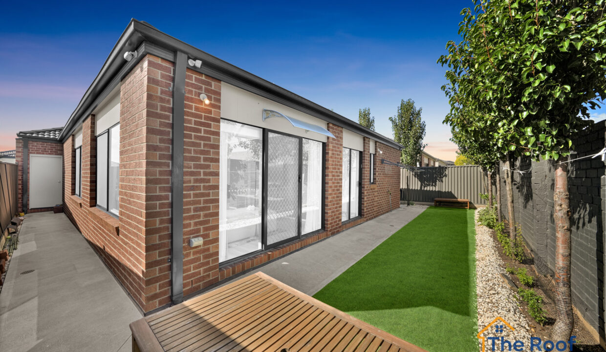 195527074__1775521471-36896-OSMEDIA-14GRASS