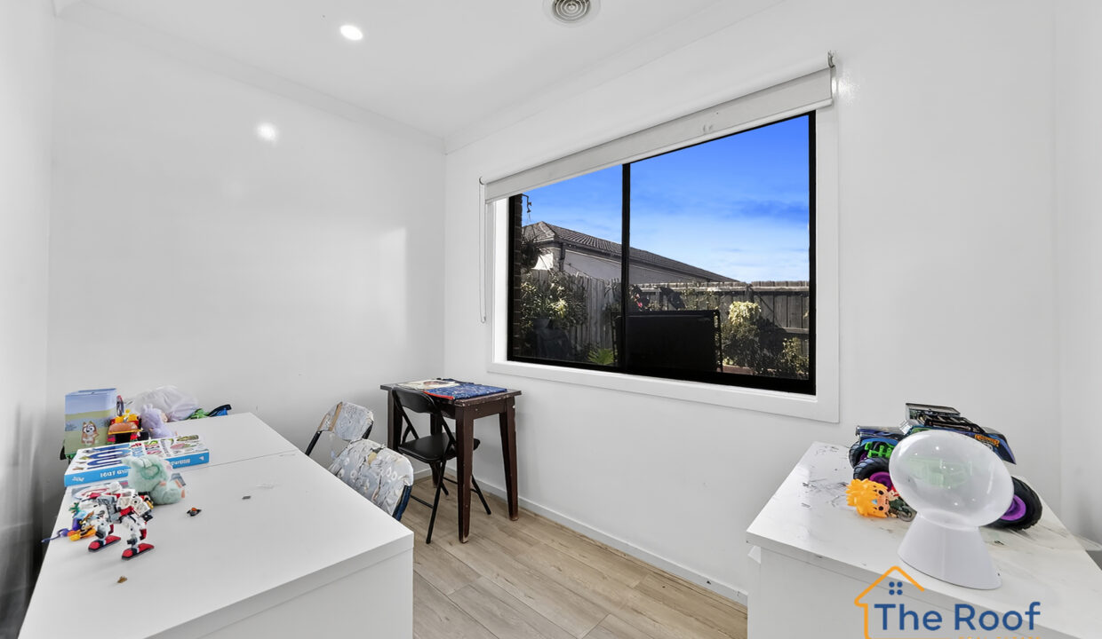 195529405__1775521826-50409-Osmedia-17